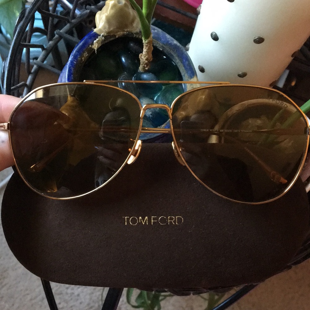 Tom Ford sunglasses. EUC